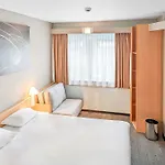Ibis Hotel 3*