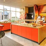 Ibis Hotel 3*