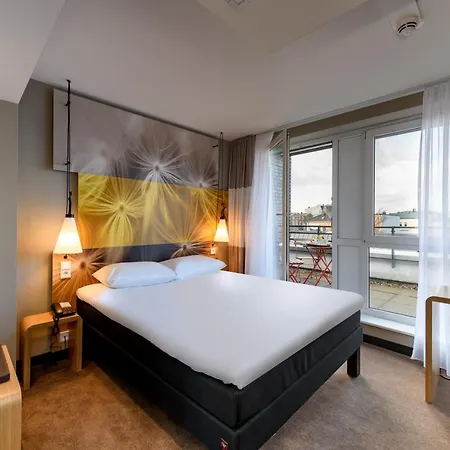 Ibis Hotel 3*