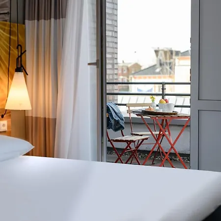 Ibis 3*