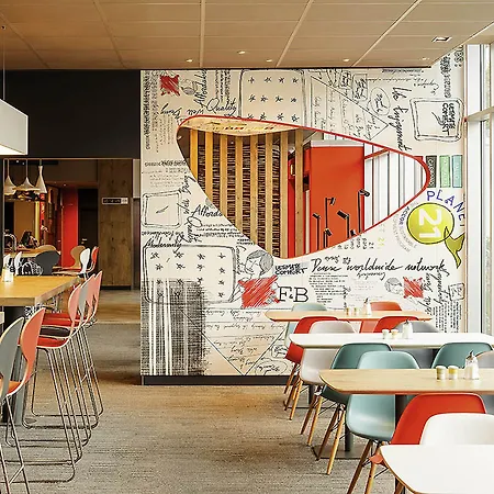 Ibis מלון ליבק