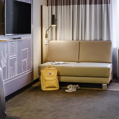Ibis Hotel 3*