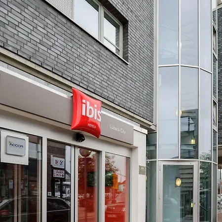 Ibis Hotel 3*