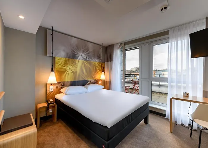 Ibis Hotel 3*