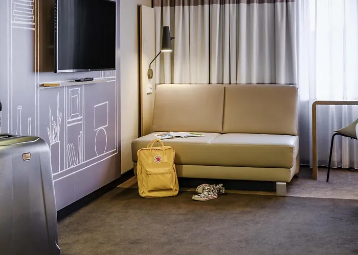 Ibis Hotel 3*