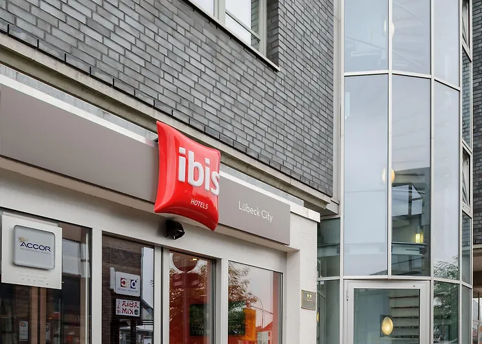 Ibis Hotel 3*